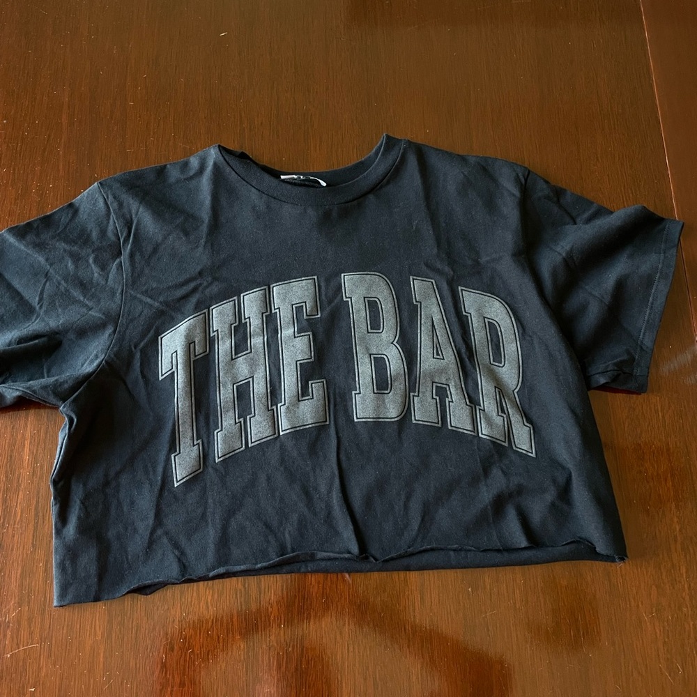 The Bar cropped tee
